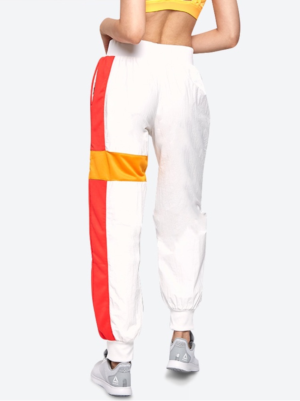 Reebok X Gigi Hadid Joggers - Picture 8 of 17